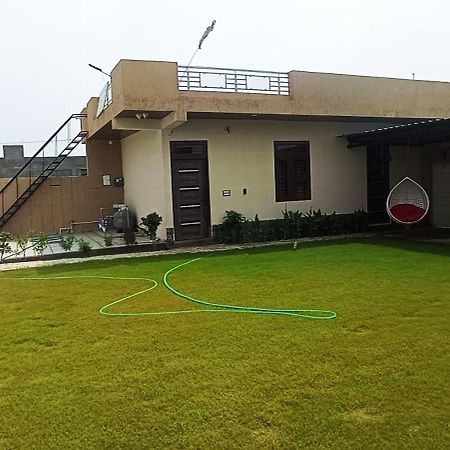 Suvarna Farm'S Hotel Watka Bagian luar foto