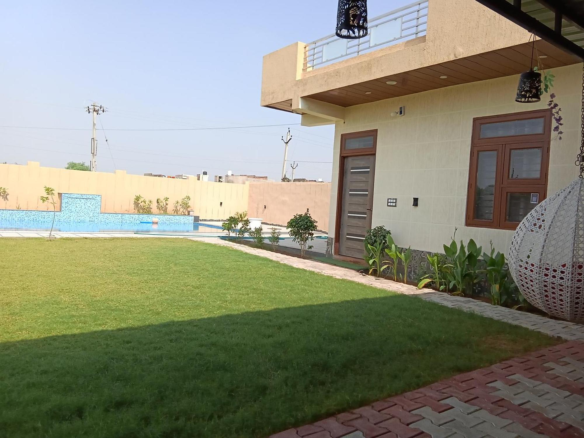 Suvarna Farm'S Hotel Watka Bagian luar foto